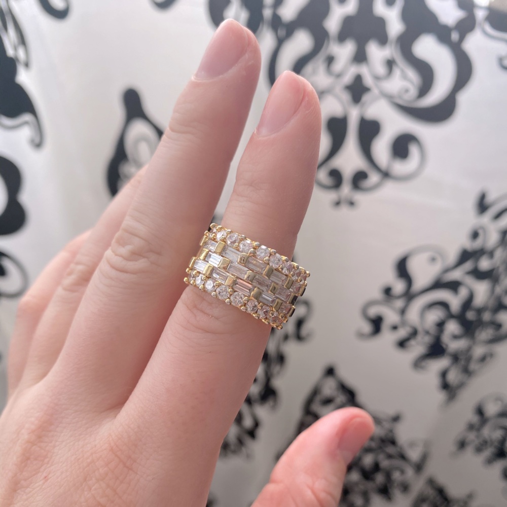Fashion Ring